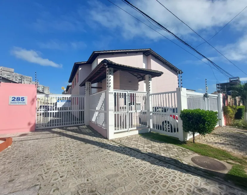 Foto 1 de Apartamento com 2 Quartos à venda, 60m² em Buraquinho, Lauro de Freitas