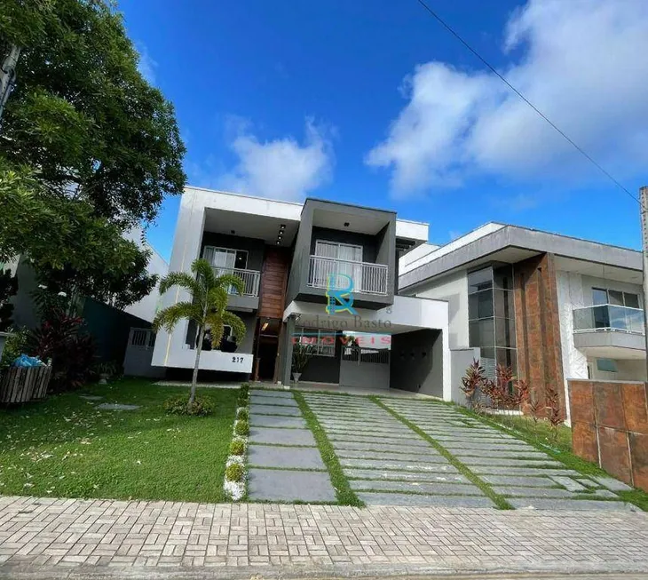Foto 1 de Casa de Condomínio com 4 Quartos à venda, 209m² em Urucunema, Eusébio