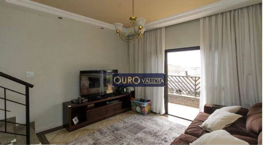 Foto 1 de Sobrado com 3 Quartos à venda, 238m² em Vila California, São Paulo