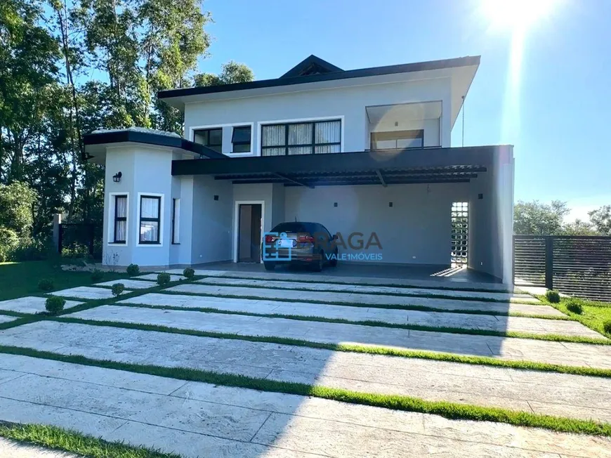 Foto 1 de Casa de Condomínio com 4 Quartos à venda, 420m² em Recanto Santa Barbara, Jambeiro