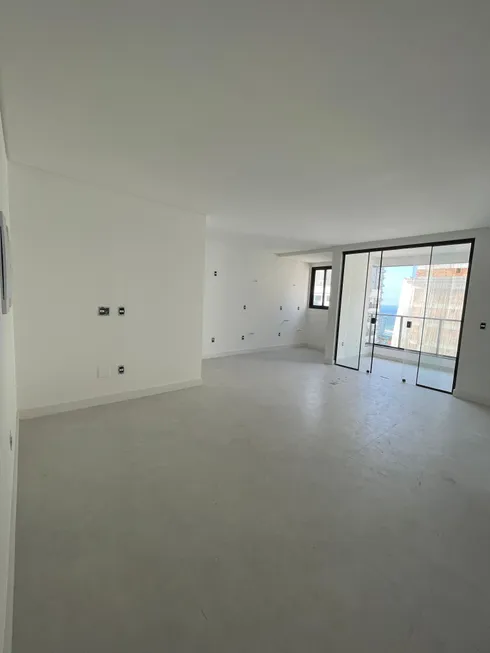 Foto 1 de Apartamento com 2 Quartos à venda, 69m² em Morretes, Itapema