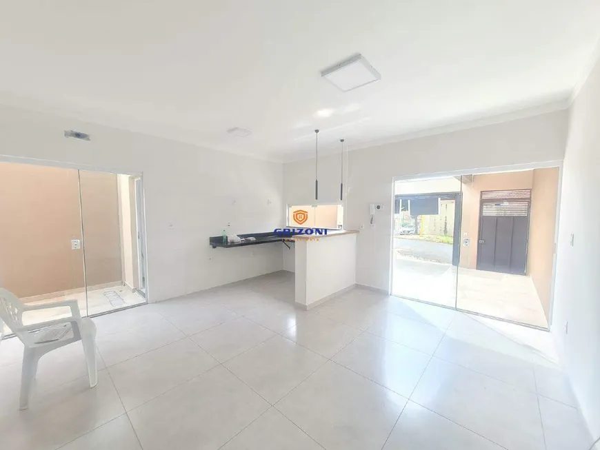 Foto 1 de Casa com 3 Quartos à venda, 85m² em Vila Camargo, Bauru