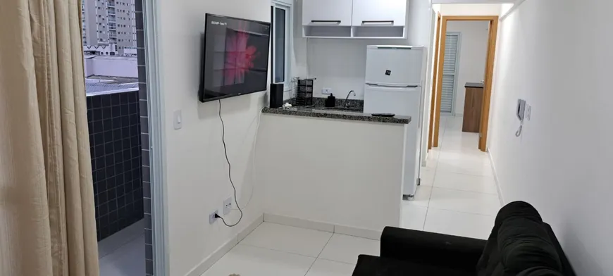 Foto 1 de Apartamento com 1 Quarto para alugar, 50m² em Canto do Forte, Praia Grande