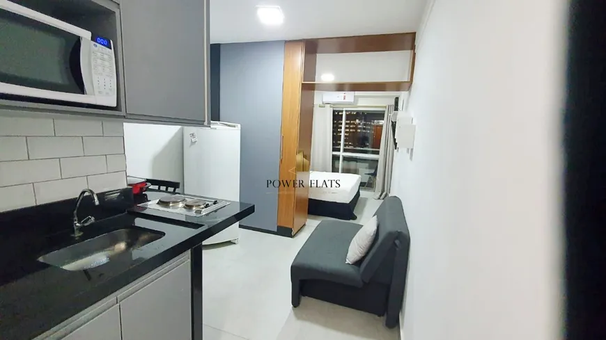 Foto 1 de Flat com 1 Quarto para alugar, 30m² em Pinheiros, São Paulo