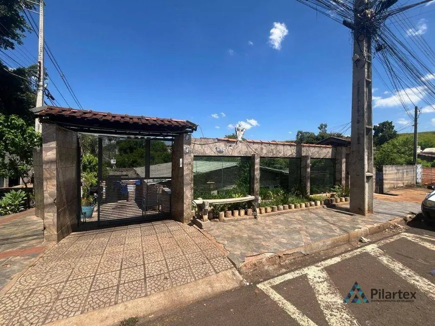 Foto 1 de Casa com 4 Quartos à venda, 260m² em Ideal, Londrina