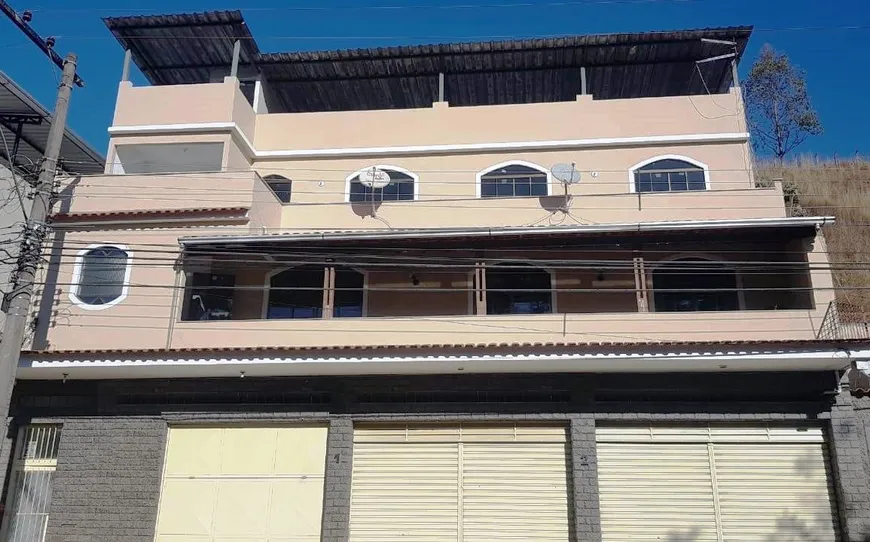 Foto 1 de Sobrado com 3 Quartos à venda, 120m² em Carlos Chagas, Juiz de Fora