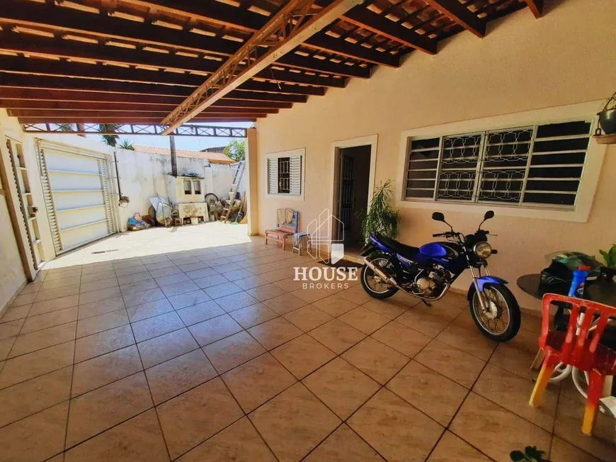 Foto 1 de Casa com 3 Quartos à venda, 137m² em SEHAC, Mogi Mirim