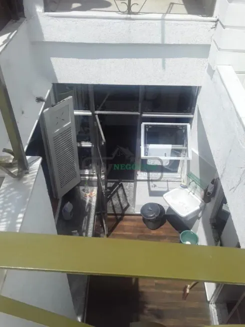 Foto 1 de Casa com 4 Quartos à venda, 195m² em Mariano Procópio, Juiz de Fora