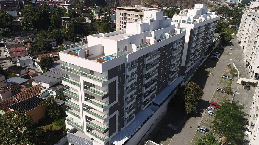 Foto 1 de Apartamento com 2 Quartos à venda, 55m² em Pechincha, Rio de Janeiro