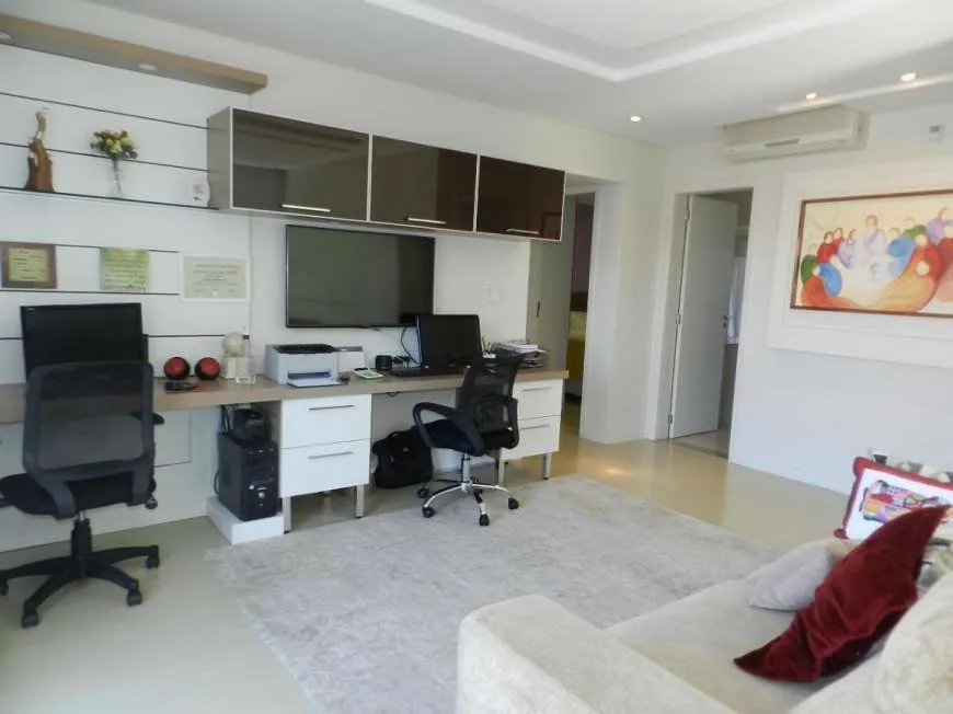 Foto 1 de Casa com 1 Quarto à venda, 193m² em Centro, Jaraguá do Sul