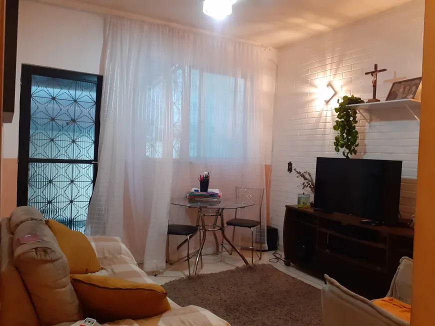 Foto 1 de Casa de Condomínio com 2 Quartos à venda, 50m² em Rocha Miranda, Rio de Janeiro