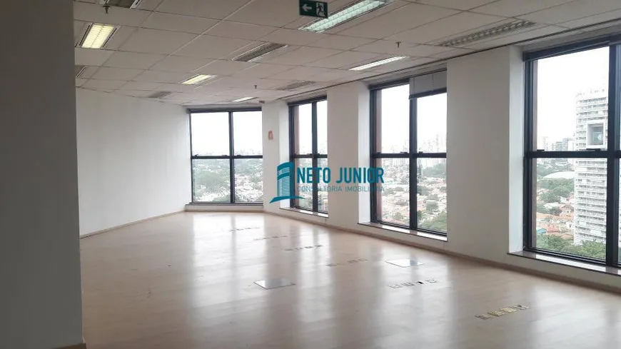 Foto 1 de Sala Comercial para alugar, 230m² em Vila Olímpia, São Paulo