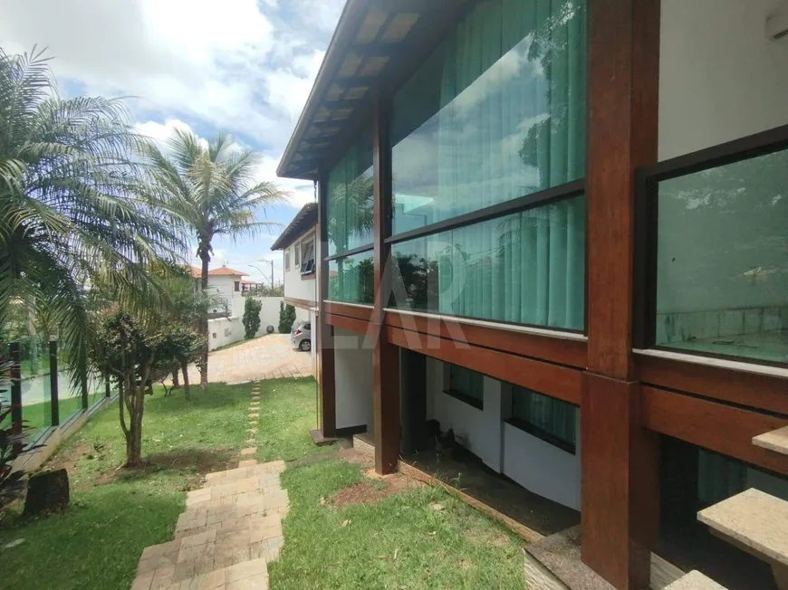 Foto 1 de Casa com 4 Quartos para alugar, 685m² em Mangabeiras, Belo Horizonte