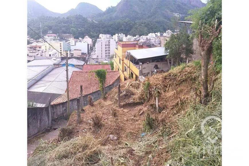 Foto 1 de Lote/Terreno à venda, 222m² em Centro, Nova Friburgo