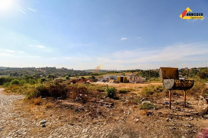 Foto 1 de Lote/Terreno à venda, 300m² em Jardinópolis, Divinópolis