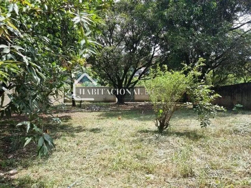 Foto 1 de Lote/Terreno à venda, 900m² em Garças, Belo Horizonte