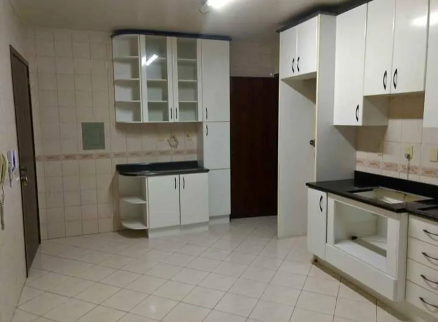 Foto 1 de Casa com 3 Quartos à venda, 60m² em Itapuã, Salvador