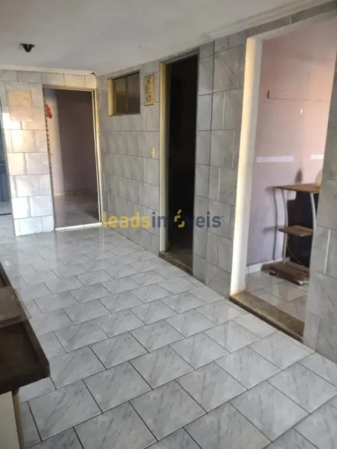 Foto 1 de Casa com 2 Quartos à venda, 150m² em Parque Industrial Avelino Alves Palma, Ribeirão Preto