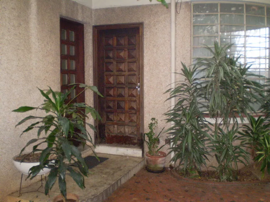 Foto 1 de Sobrado com 6 Quartos para venda ou aluguel, 200m² em Jardim da Glória, São Paulo