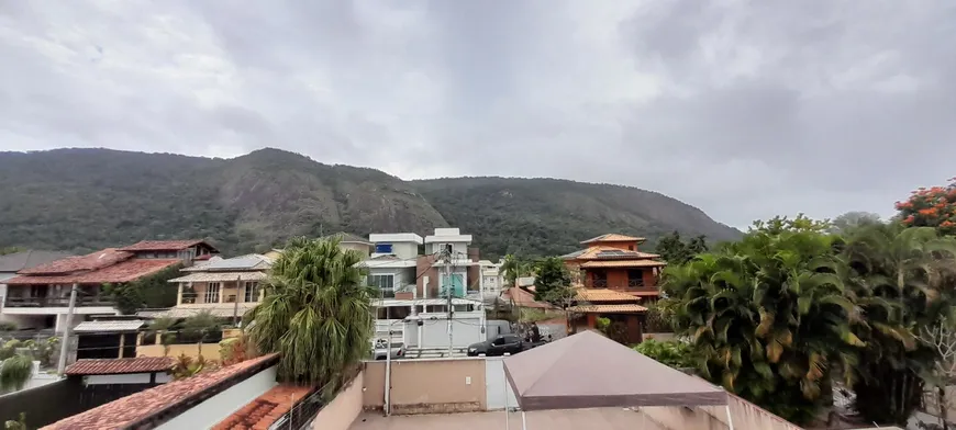 Foto 1 de Casa de Condomínio com 3 Quartos à venda, 243m² em Itaipu, Niterói