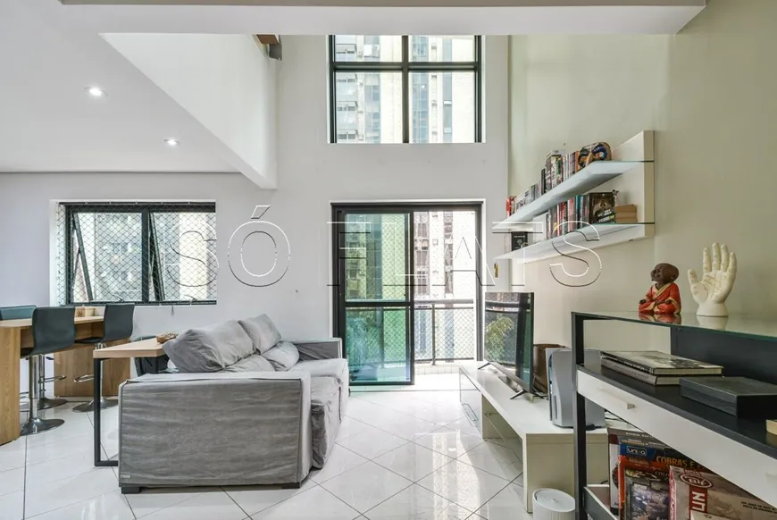 Foto 1 de Apartamento com 2 Quartos à venda, 65m² em Moema, São Paulo