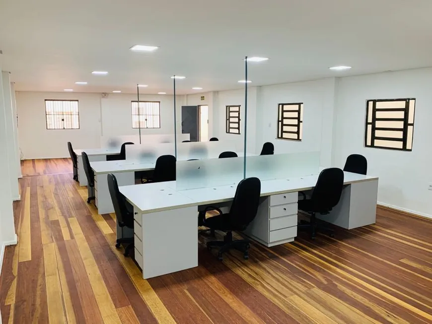 Foto 1 de Sala Comercial para alugar, 100m² em Petrópolis, Porto Alegre