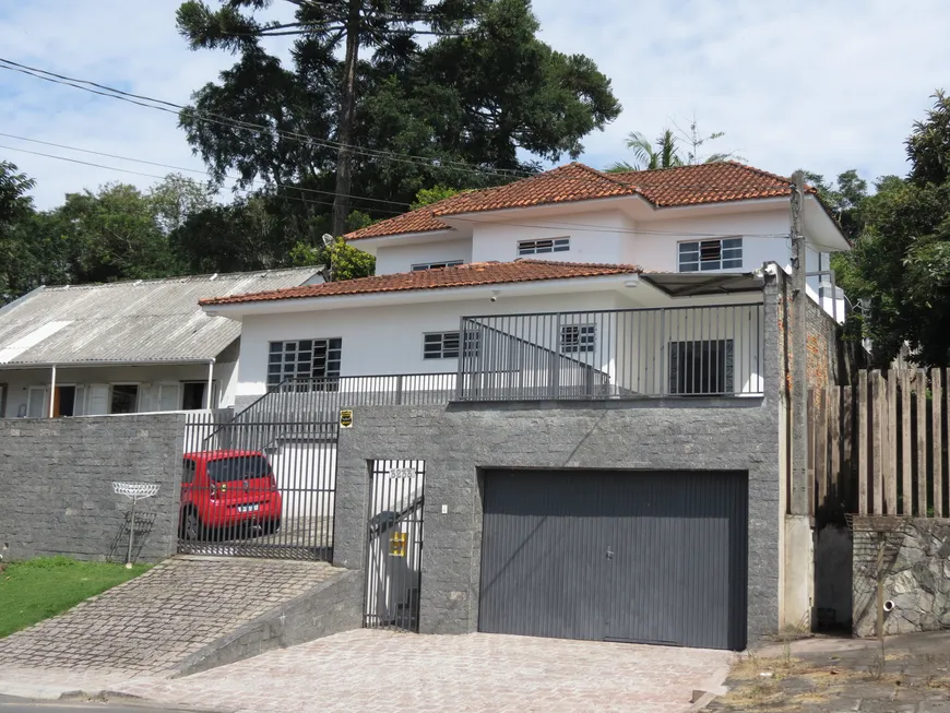 Foto 1 de Casa com 3 Quartos à venda, 216m² em Santa Cândida, Curitiba