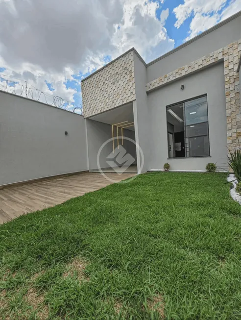 Foto 1 de Casa com 3 Quartos à venda, 190m² em Residencial Guarema, Goiânia
