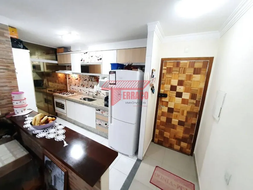 Foto 1 de Apartamento com 3 Quartos à venda, 60m² em Jardim Santo Andre, Santo André