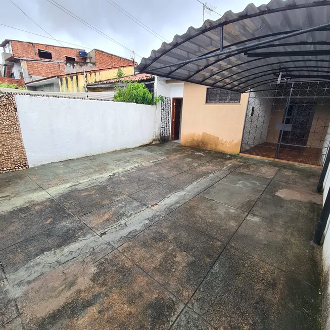 Foto 1 de Casa com 3 Quartos à venda, 96m² em Messejana, Fortaleza