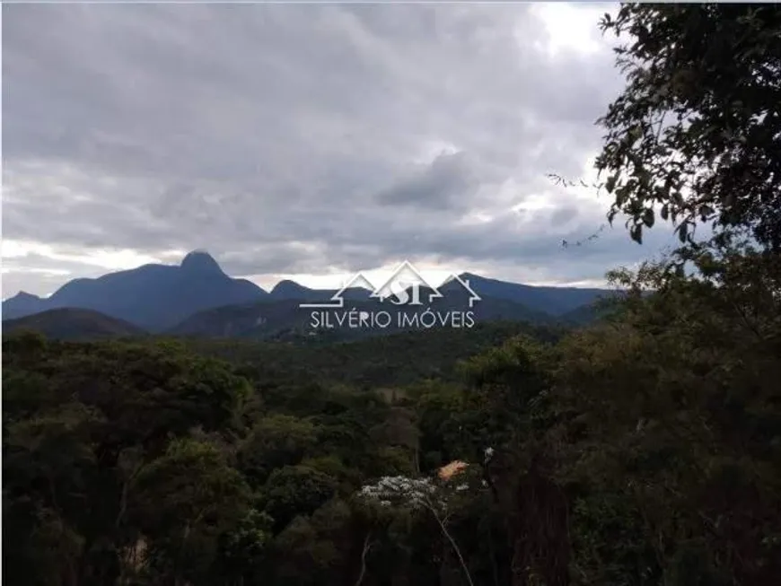 Foto 1 de Lote/Terreno à venda, 1870m² em Bonsucesso, Petrópolis