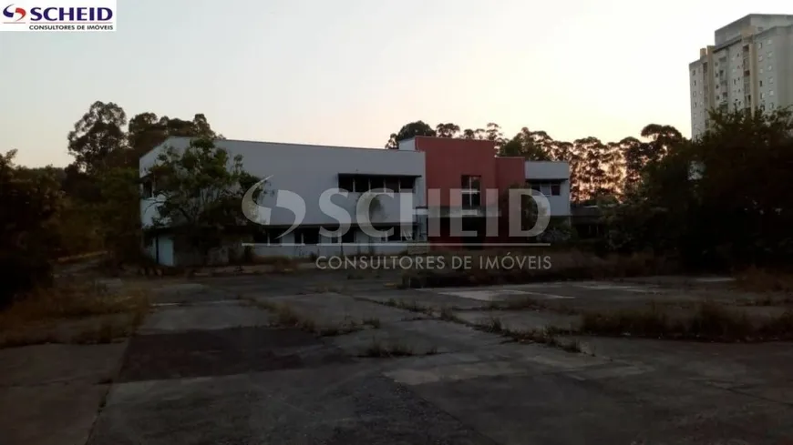 Foto 1 de Galpão/Depósito/Armazém para alugar, 2200m² em Interlagos, São Paulo