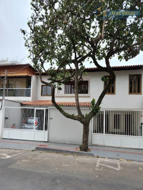 Foto 1 de Casa com 4 Quartos à venda, 230m² em Jardim Camburi, Vitória