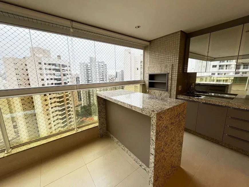 Foto 1 de Apartamento com 3 Quartos para alugar, 200m² em Gleba Fazenda Palhano, Londrina