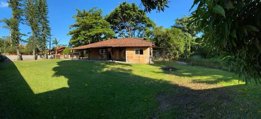 Foto 1 de Casa com 3 Quartos à venda, 100m² em Armação do Pântano do Sul, Florianópolis