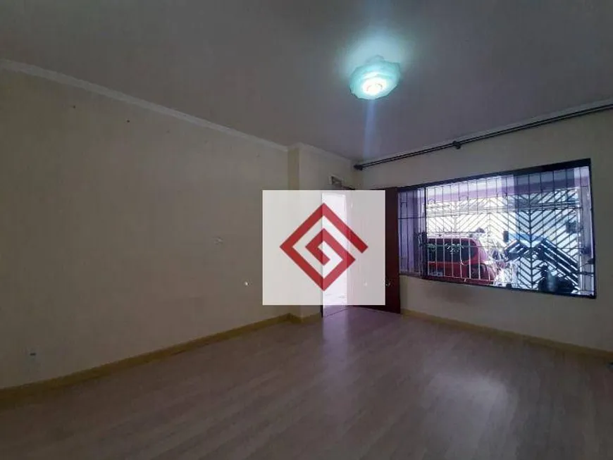 Foto 1 de Sobrado com 4 Quartos à venda, 237m² em Vila Pires, Santo André
