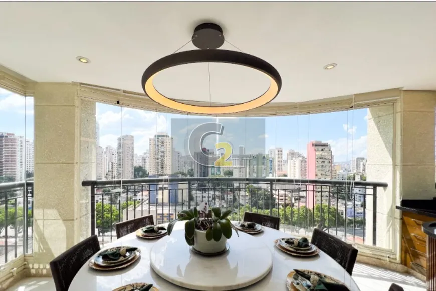 Foto 1 de Apartamento com 4 Quartos à venda, 244m² em Santa Cecília, São Paulo