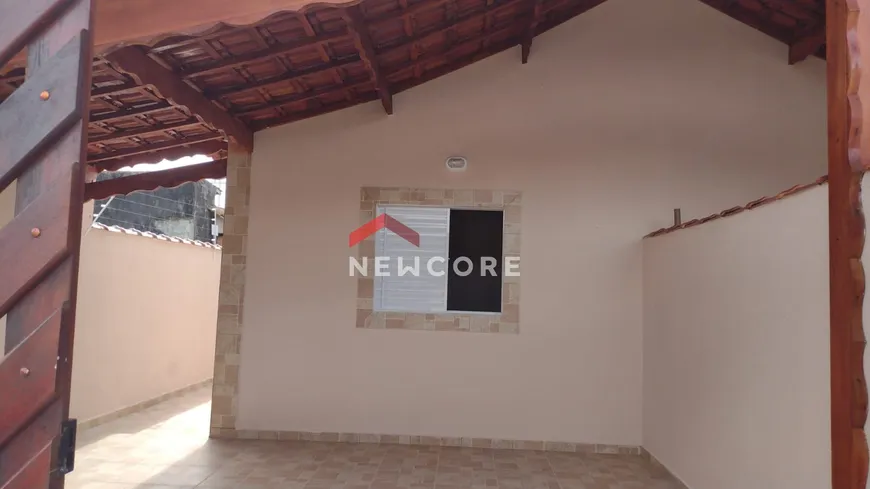 Foto 1 de Casa com 2 Quartos à venda, 65m² em Balneario Flórida Mirim, Mongaguá