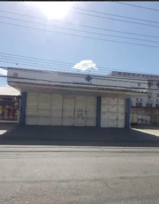 Foto 1 de Ponto Comercial com 10 Quartos para alugar, 1000m² em Campo Grande, Rio de Janeiro