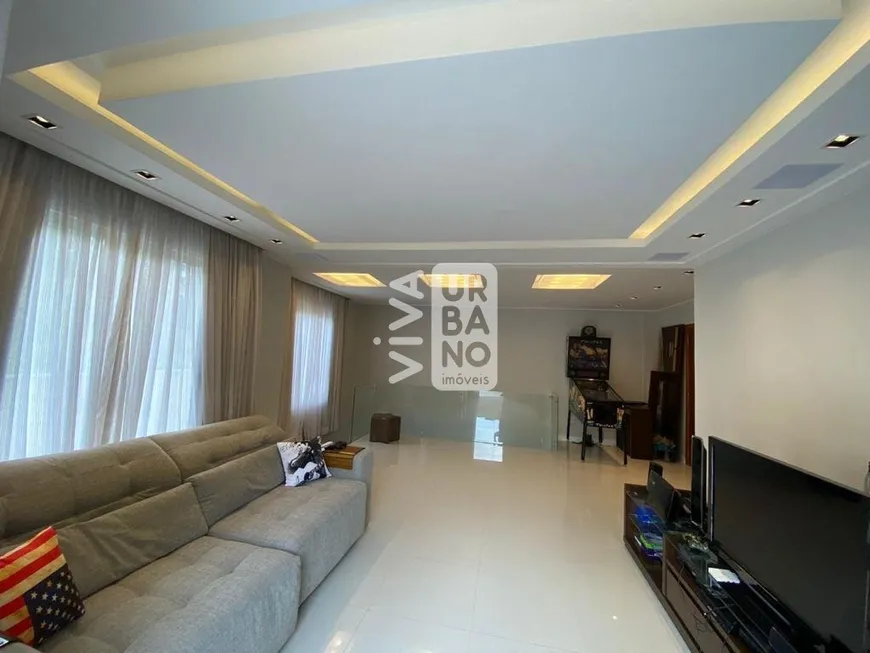 Foto 1 de Apartamento com 4 Quartos à venda, 220m² em Sessenta, Volta Redonda