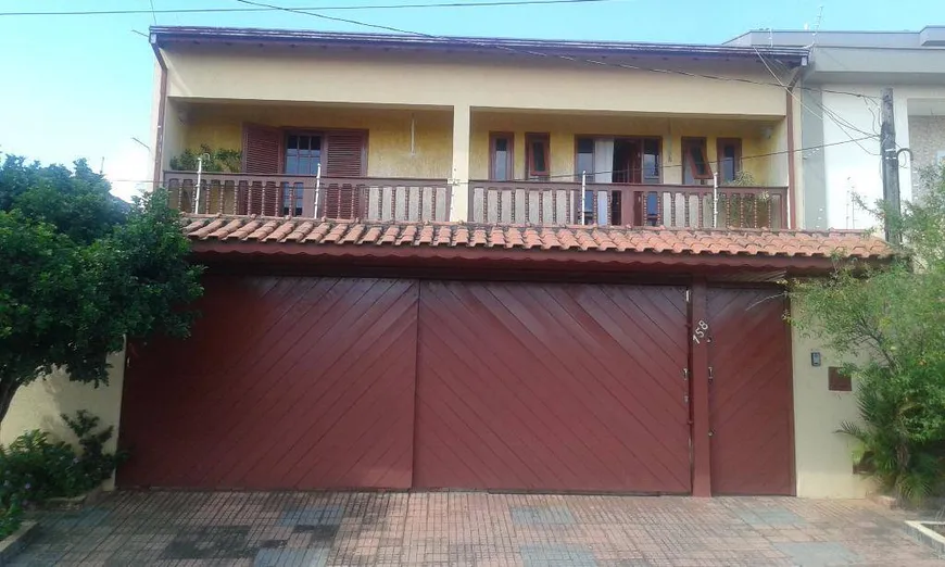 Foto 1 de Casa com 3 Quartos à venda, 260m² em JARDIM DAS PALMEIRAS, Valinhos