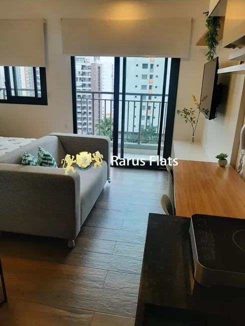 Foto 1 de Flat com 1 Quarto para alugar, 26m² em Moema, São Paulo