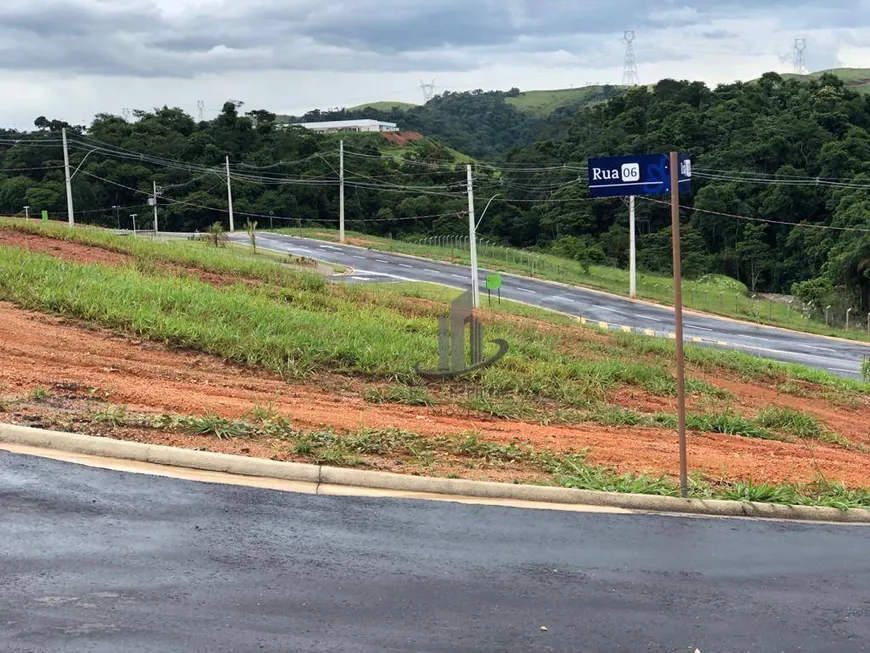 Foto 1 de Lote/Terreno à venda, 337m² em Vila Rica, Volta Redonda