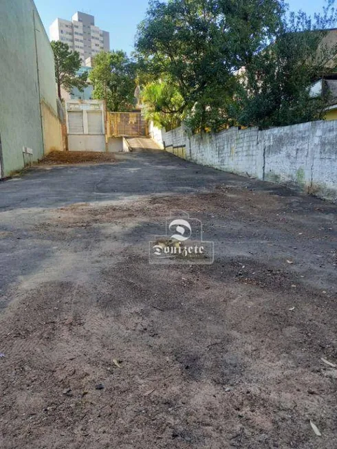 Foto 1 de Lote/Terreno à venda, 437m² em Vila Bastos, Santo André