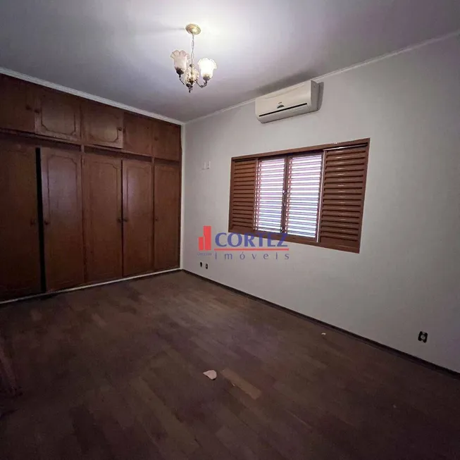 Foto 1 de Casa com 3 Quartos para venda ou aluguel, 249m² em Saude, Rio Claro