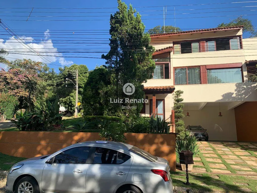 Foto 1 de Casa de Condomínio com 4 Quartos à venda, 557m² em Residencial Sul, Nova Lima