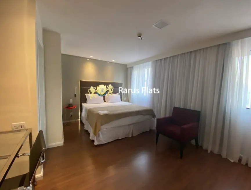 Foto 1 de Flat com 1 Quarto à venda, 25m² em Vila Olímpia, São Paulo