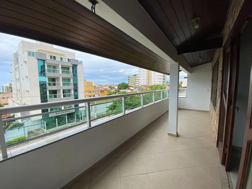 Foto 1 de Apartamento com 3 Quartos à venda, 130m² em Riviera Fluminense, Macaé