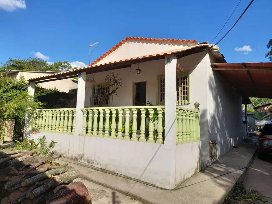 Foto 1 de Casa com 2 Quartos à venda, 360m² em Dumaville, Esmeraldas