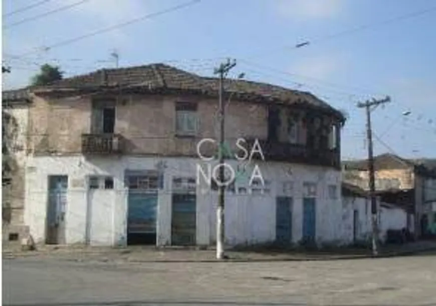 Foto 1 de Galpão/Depósito/Armazém à venda, 245m² em Vila Matias, Santos